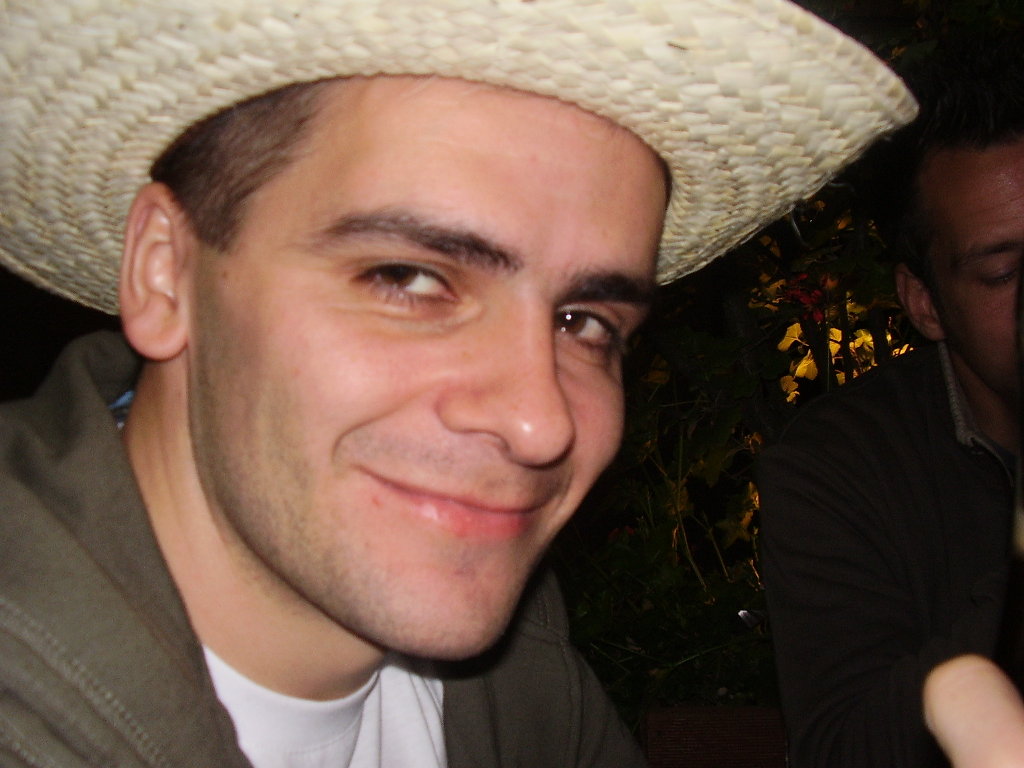 Image 24 of 77  -  115 kB